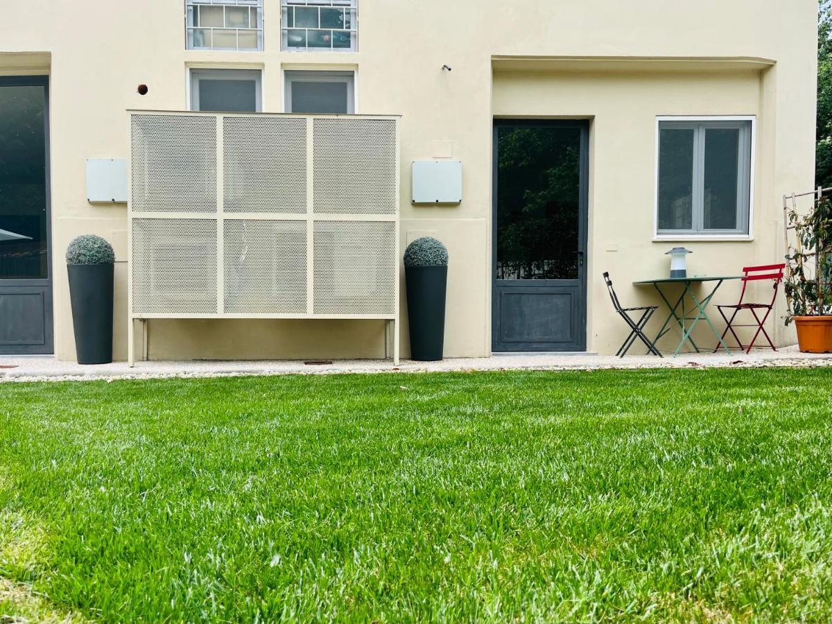 Appartamento 109 Con Giardino Esclusivo ลุคคา ภายนอก รูปภาพ