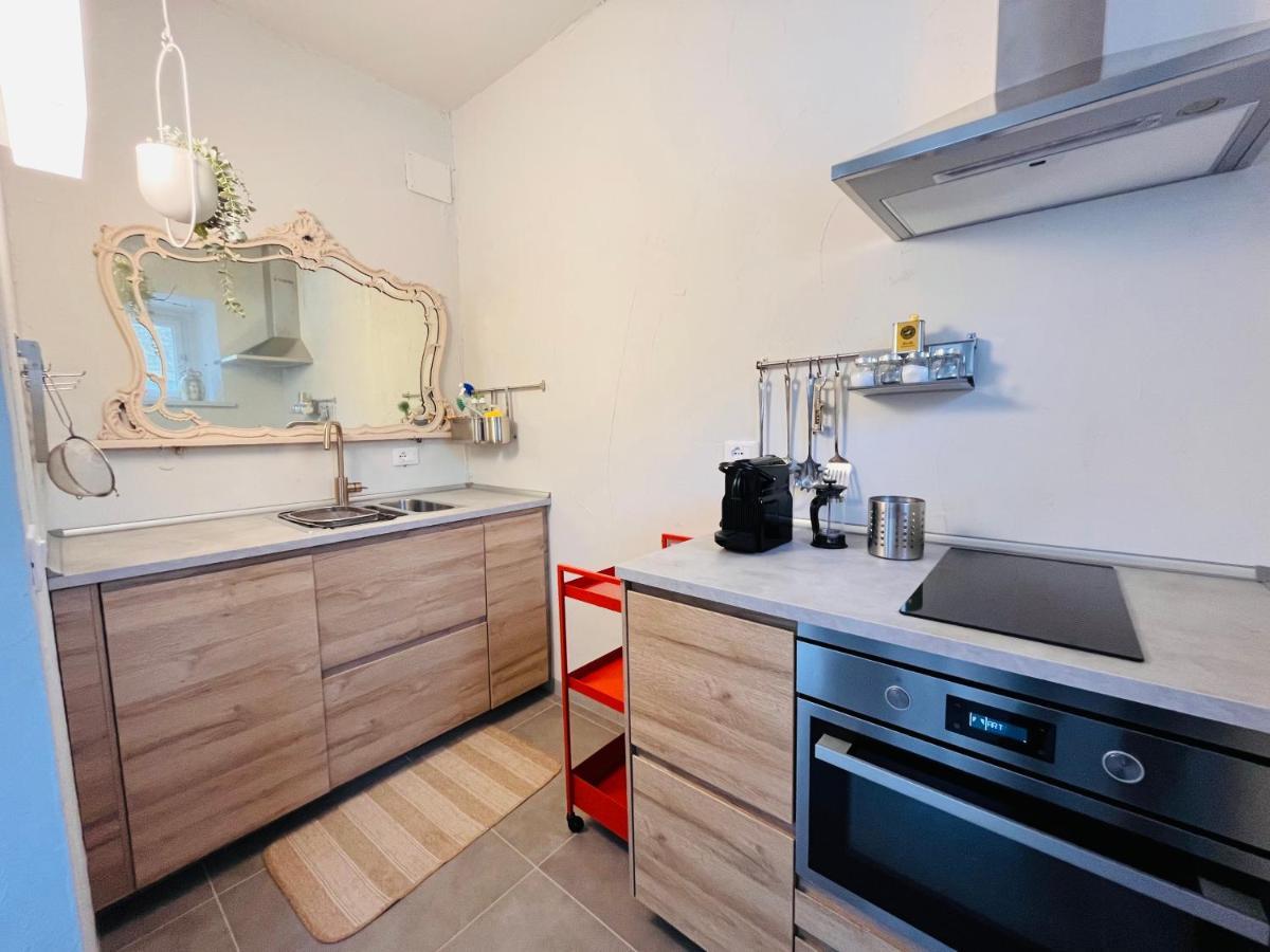 Appartamento 109 Con Giardino Esclusivo ลุคคา ภายนอก รูปภาพ